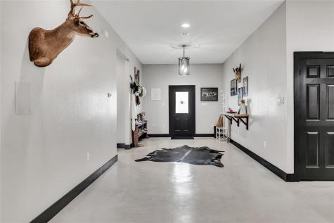 6731 N Fm 908 Rockdale TX 76567