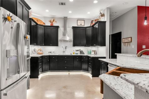 6731 N Fm 908 Rockdale TX 76567