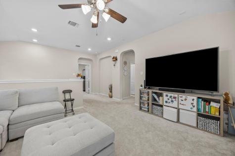 125 Danablu Drive Hutto TX 78634