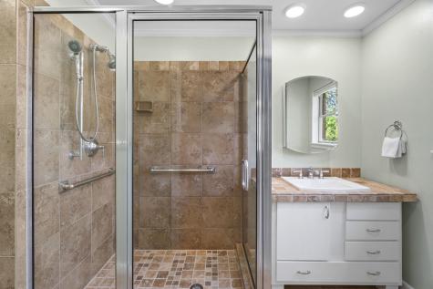 1110 Hollybluff Street Austin TX 78753