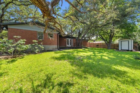 1110 Hollybluff Street Austin TX 78753