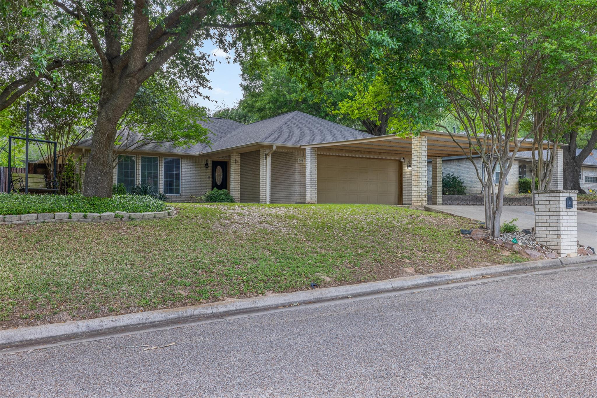 705 Palmer Street Rockdale TX 76567