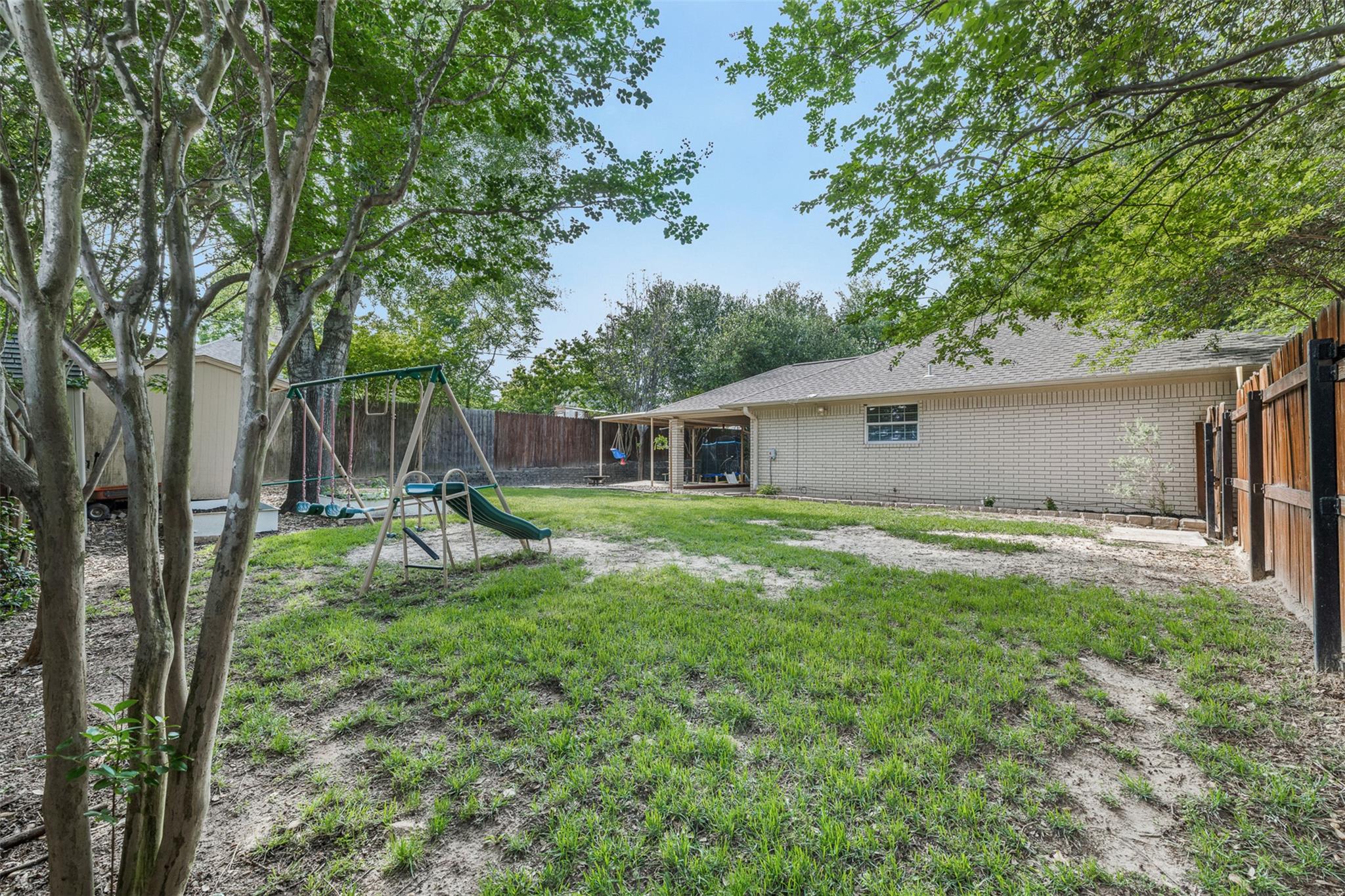 705 Palmer Street Rockdale TX 76567