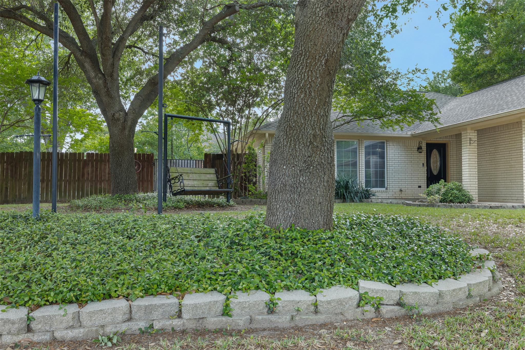705 Palmer Street Rockdale TX 76567