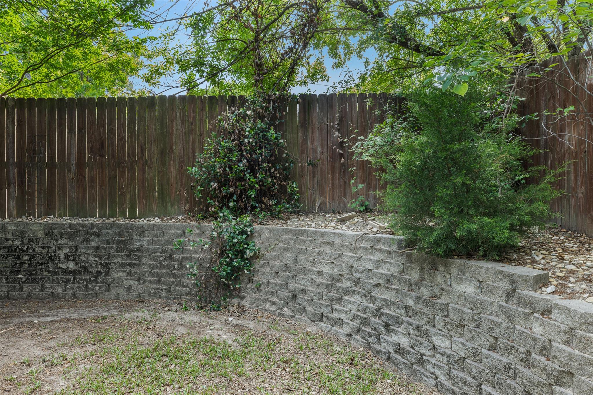 705 Palmer Street Rockdale TX 76567