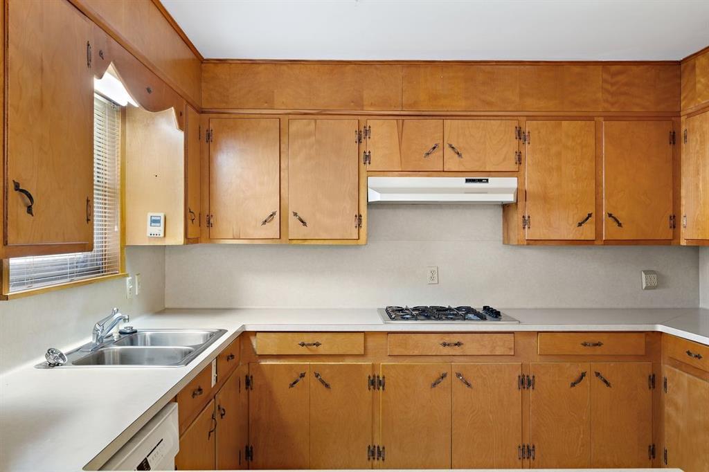 601 Sandringham Circle Austin TX 78704