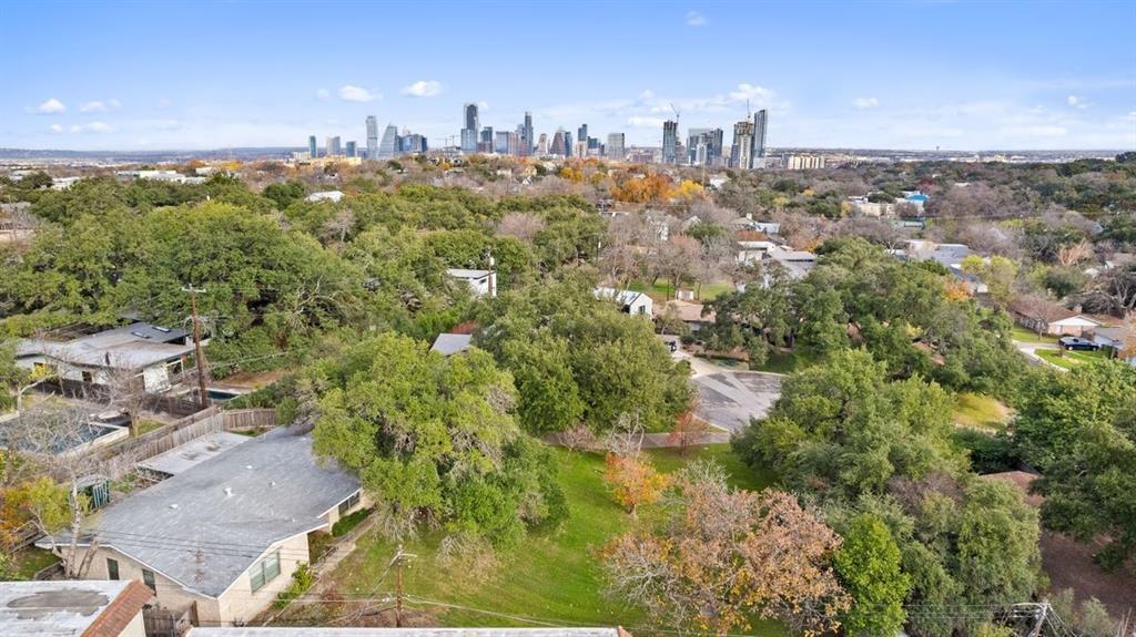 601 Sandringham Circle Austin TX 78704