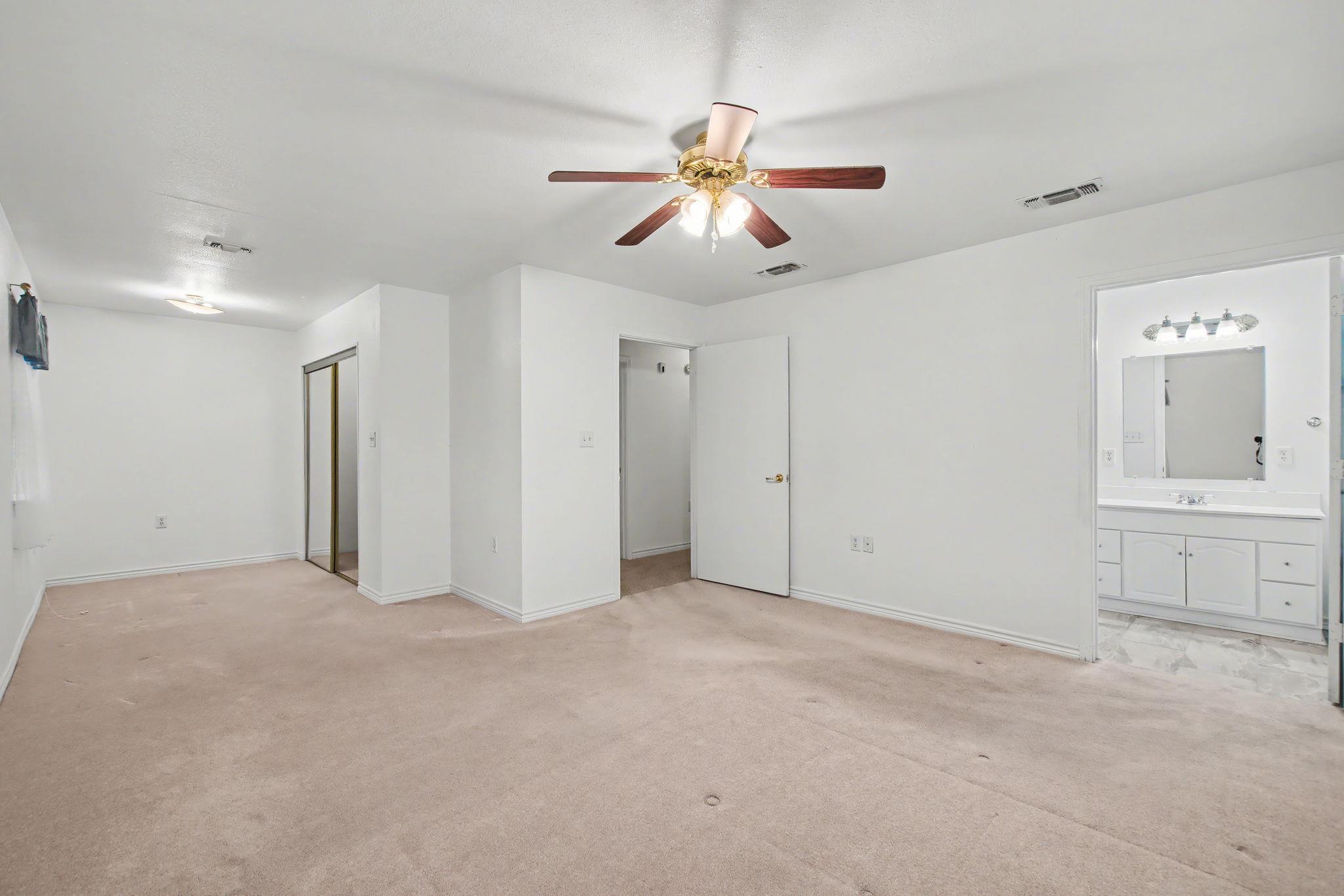 1720 Greenwood Lane Kingsland TX 78639
