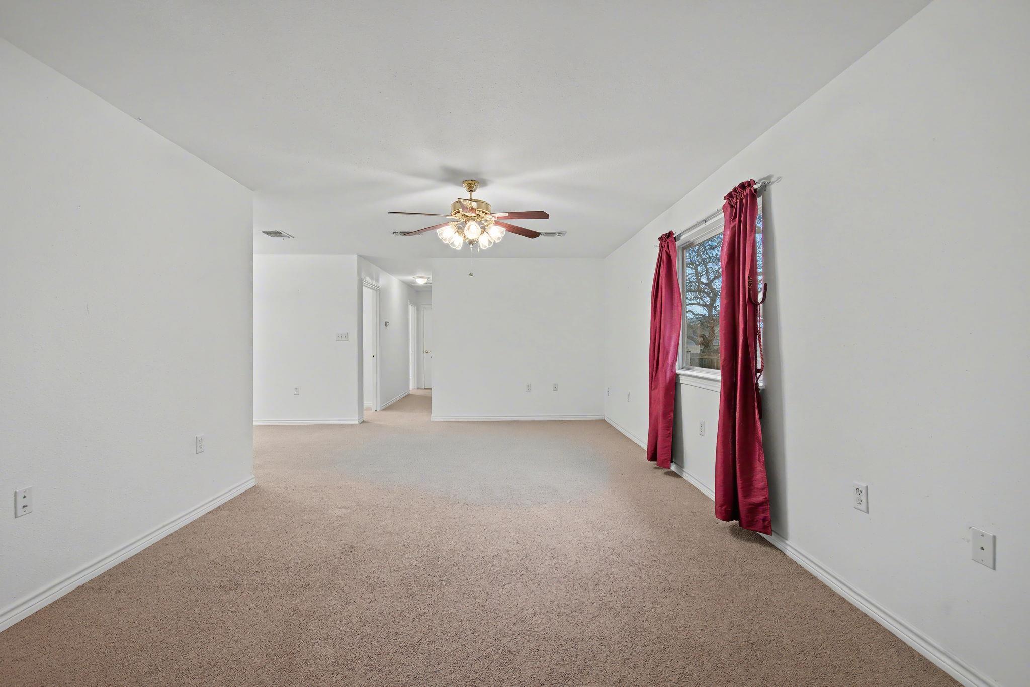1720 Greenwood Lane Kingsland TX 78639