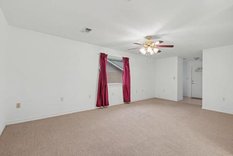 1720 Greenwood Lane Kingsland TX 78639