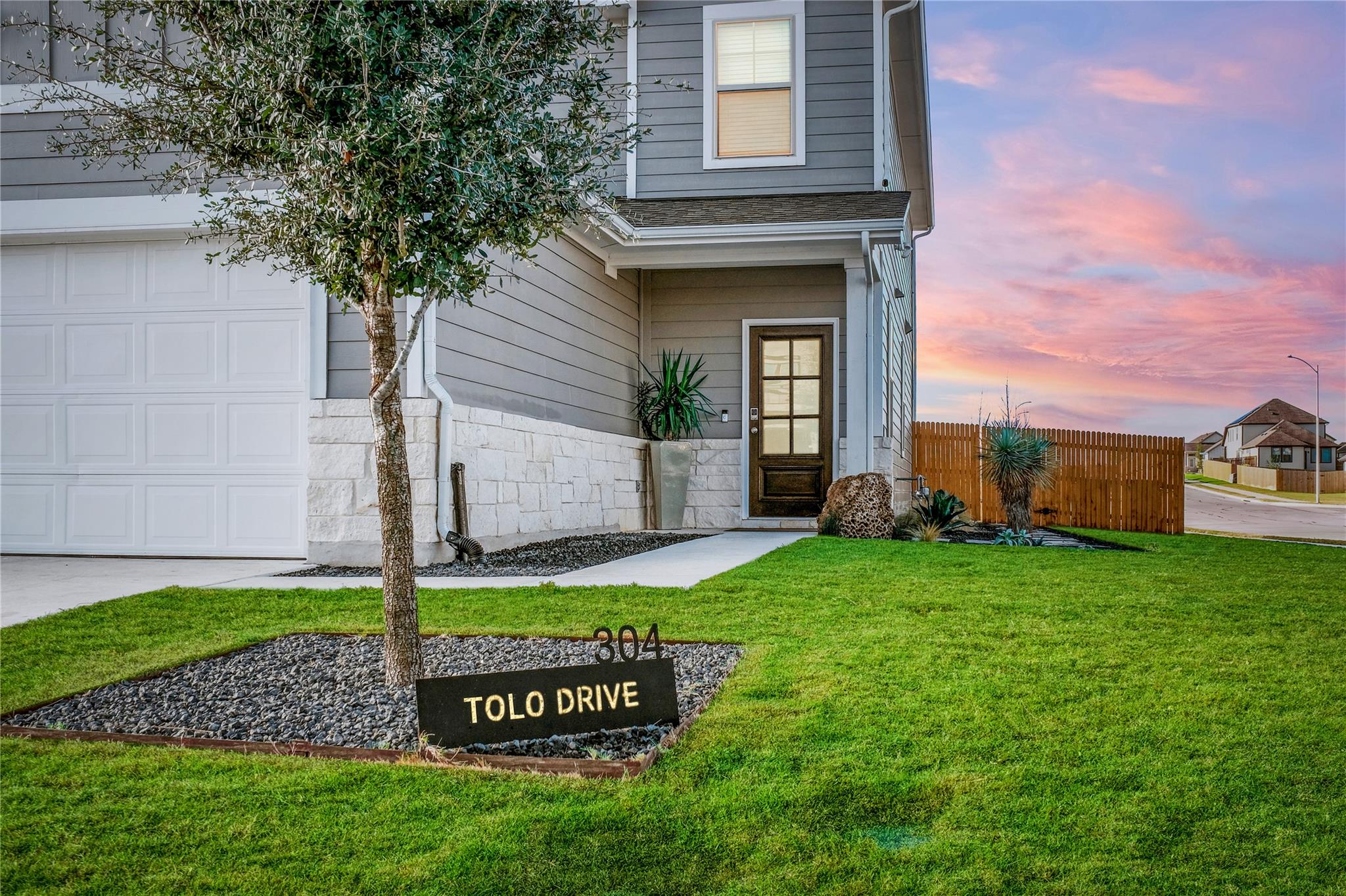 304 Tolo Drive Elgin TX 78621