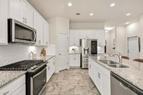 249 Tanda Lane Hutto TX 78634