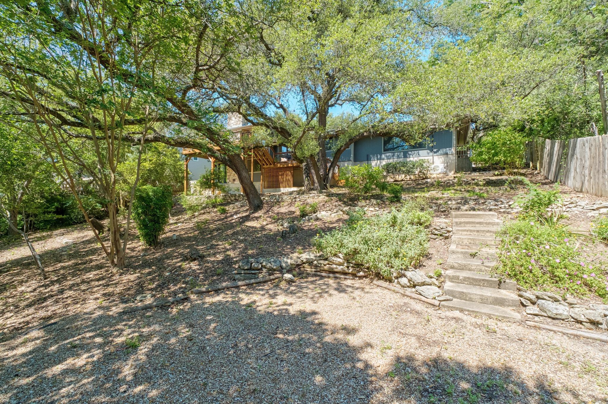 2303 Doral Drive Austin TX 78746