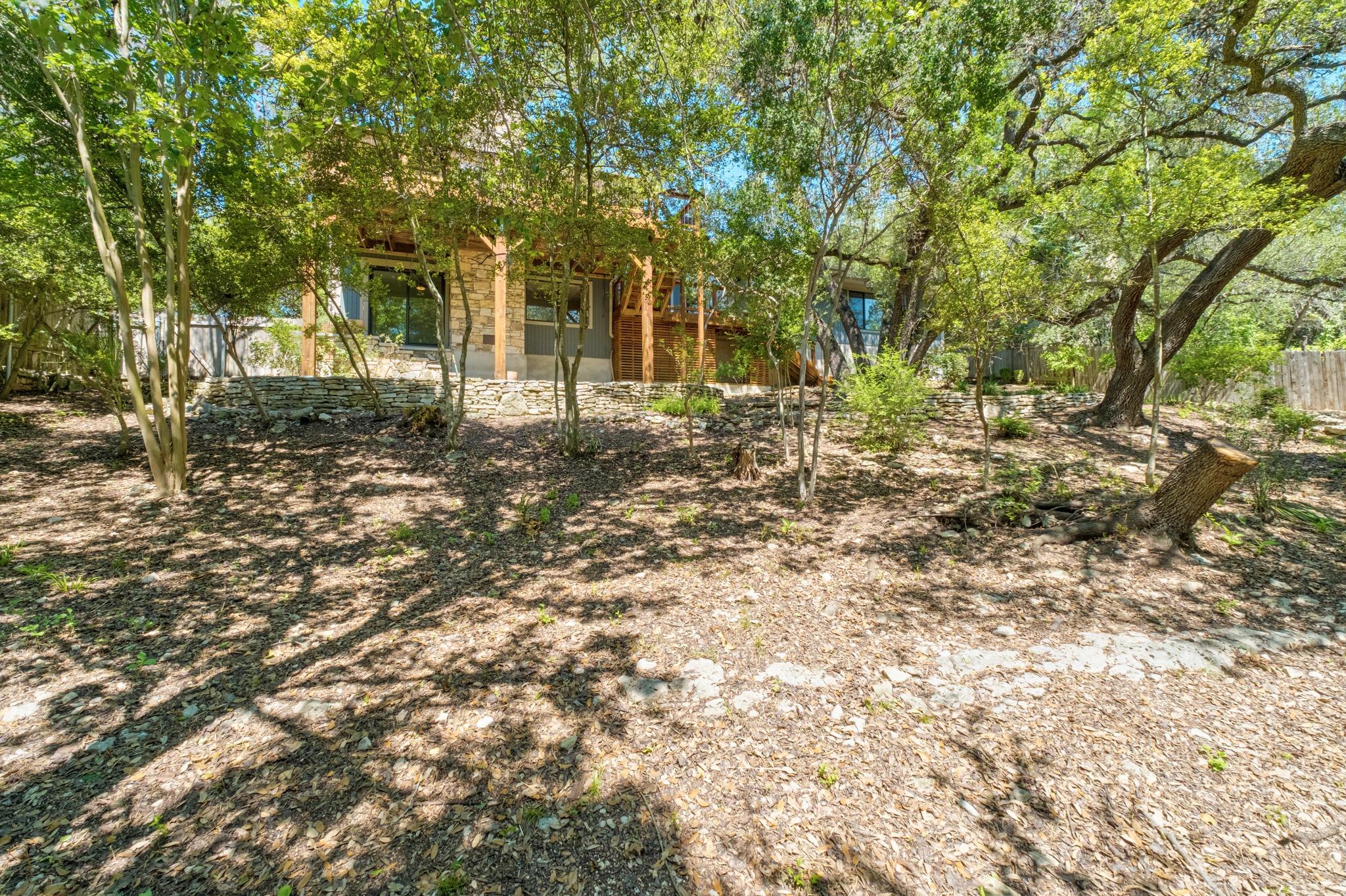 2303 Doral Drive Austin TX 78746