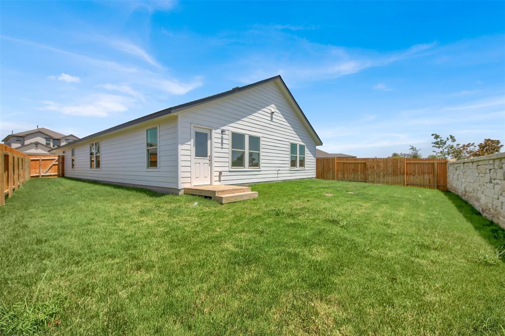 133 Woods Edge Lane Georgetown TX 78628
