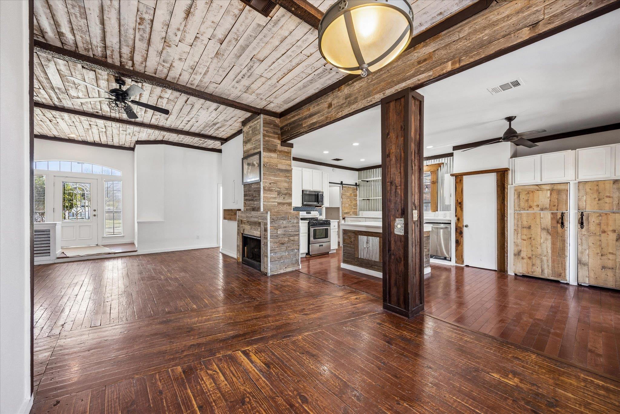 6502 Bramber Lane Austin TX 78754