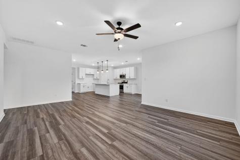 201 Makinaw Road Hutto TX 78634