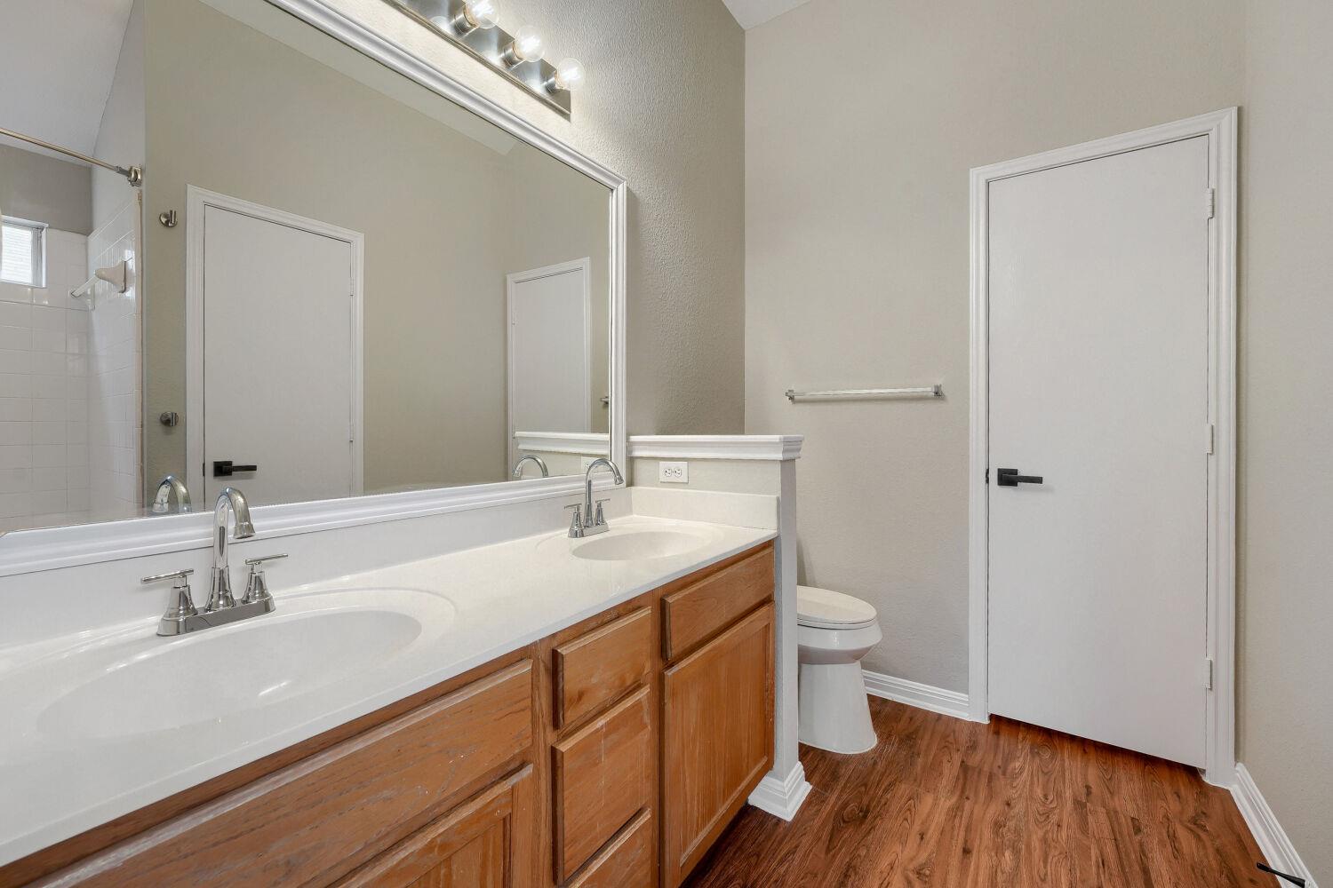 5504 Catsby Court Austin TX 78724