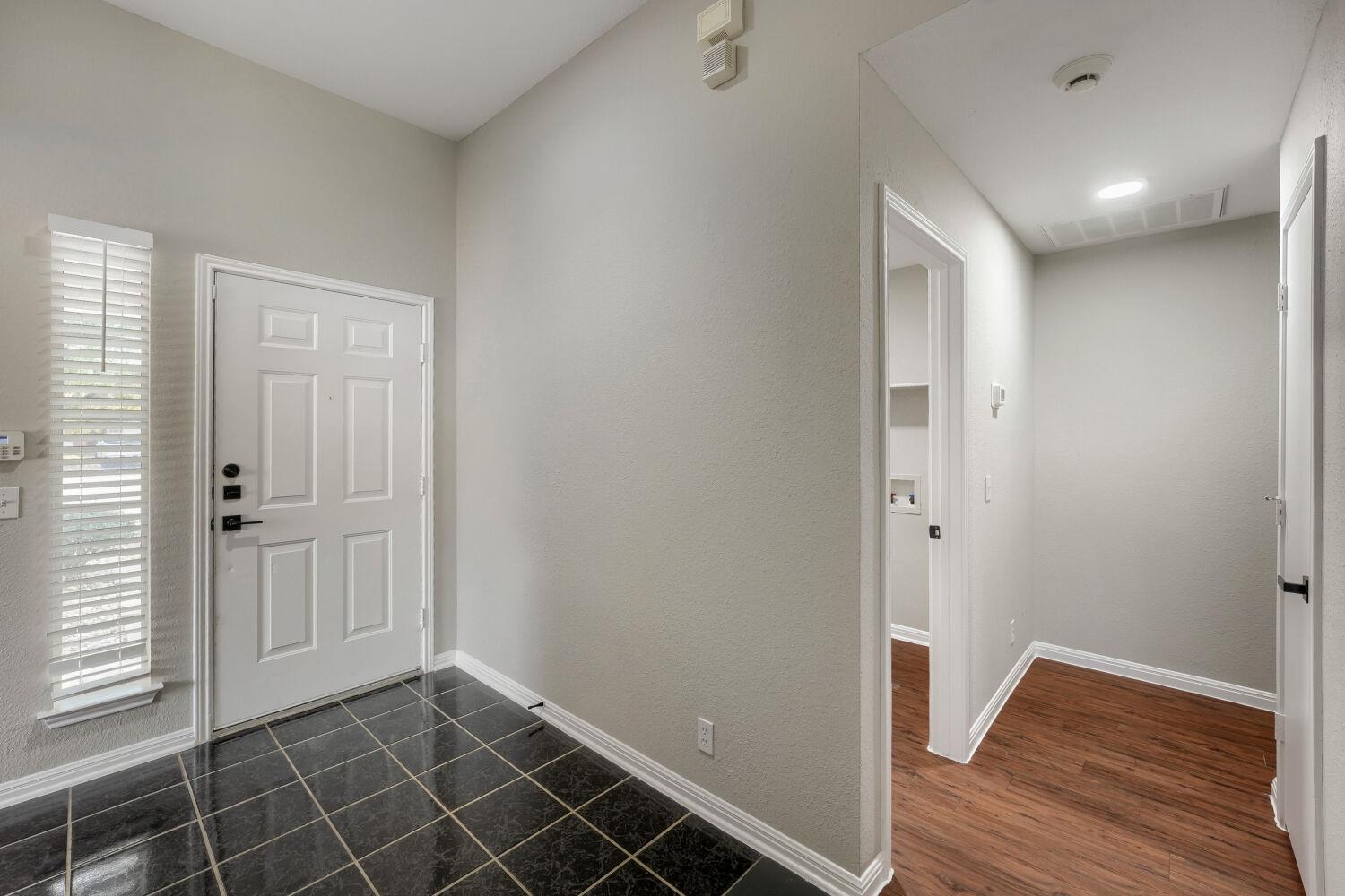 5504 Catsby Court Austin TX 78724