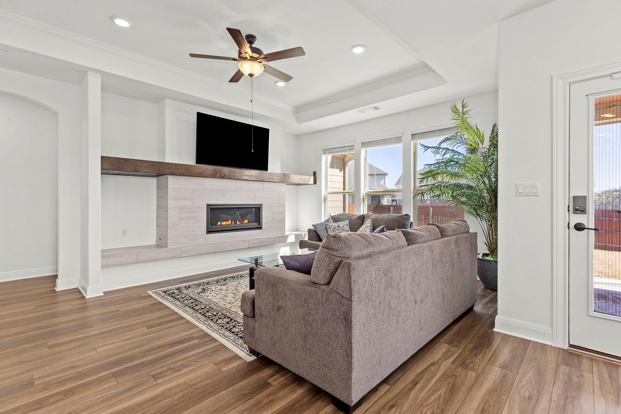 317 Canyoncrest Way Liberty Hill TX 78642