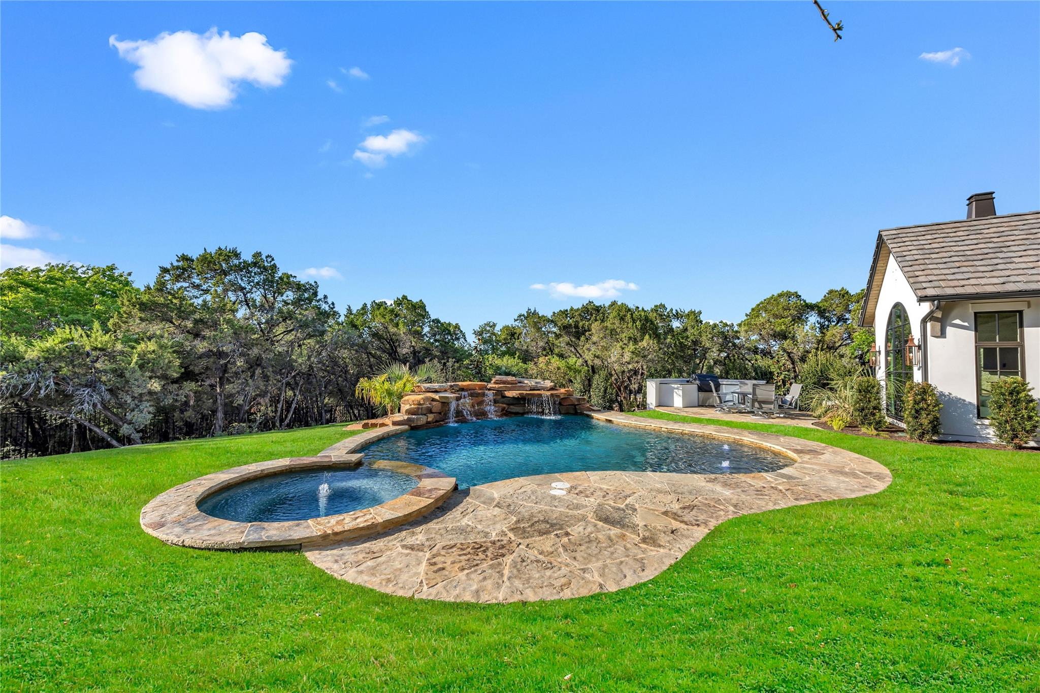 4304 Amarra Drive Austin TX 78735