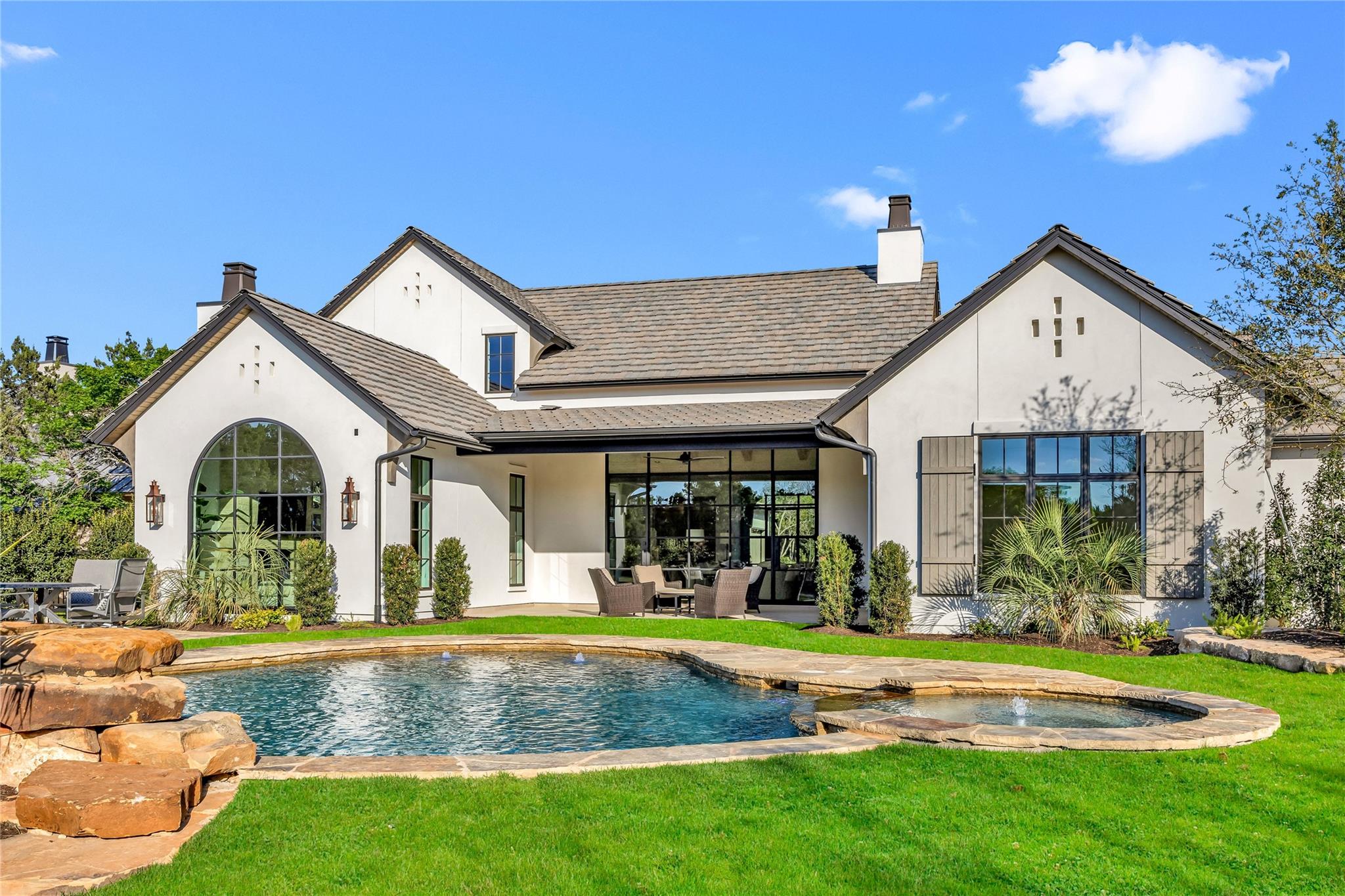 4304 Amarra Drive Austin TX 78735