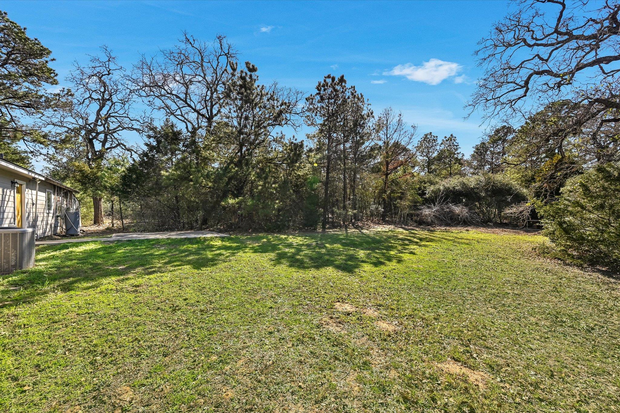 203 Pathfinders Way Smithville TX 78957