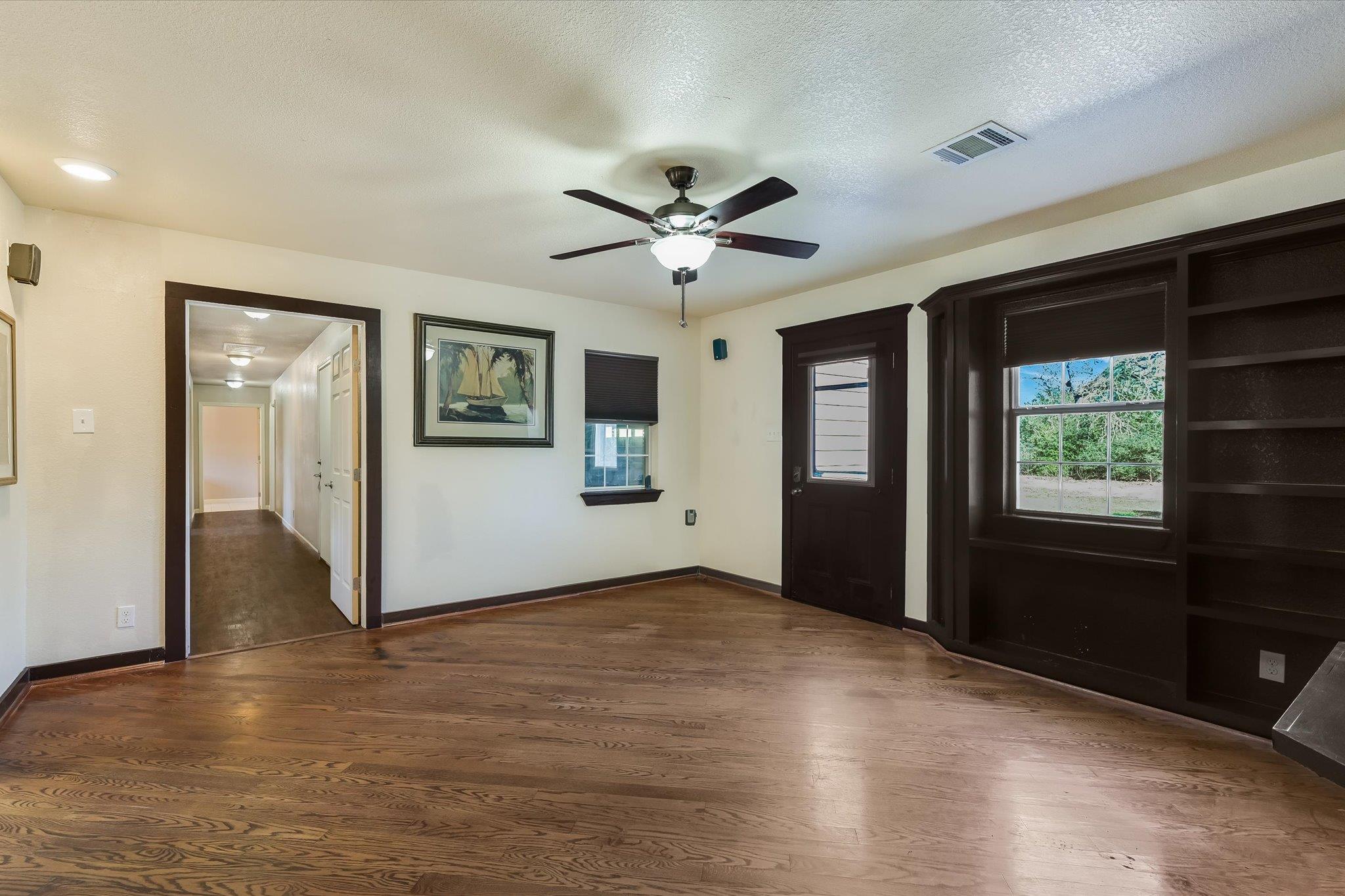 203 Pathfinders Way Smithville TX 78957