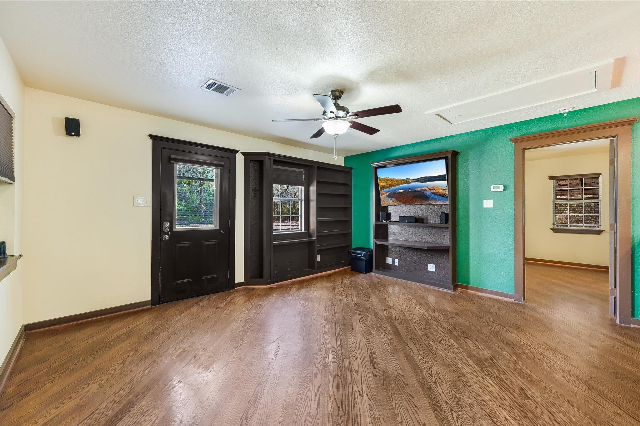 203 Pathfinders Way Smithville TX 78957