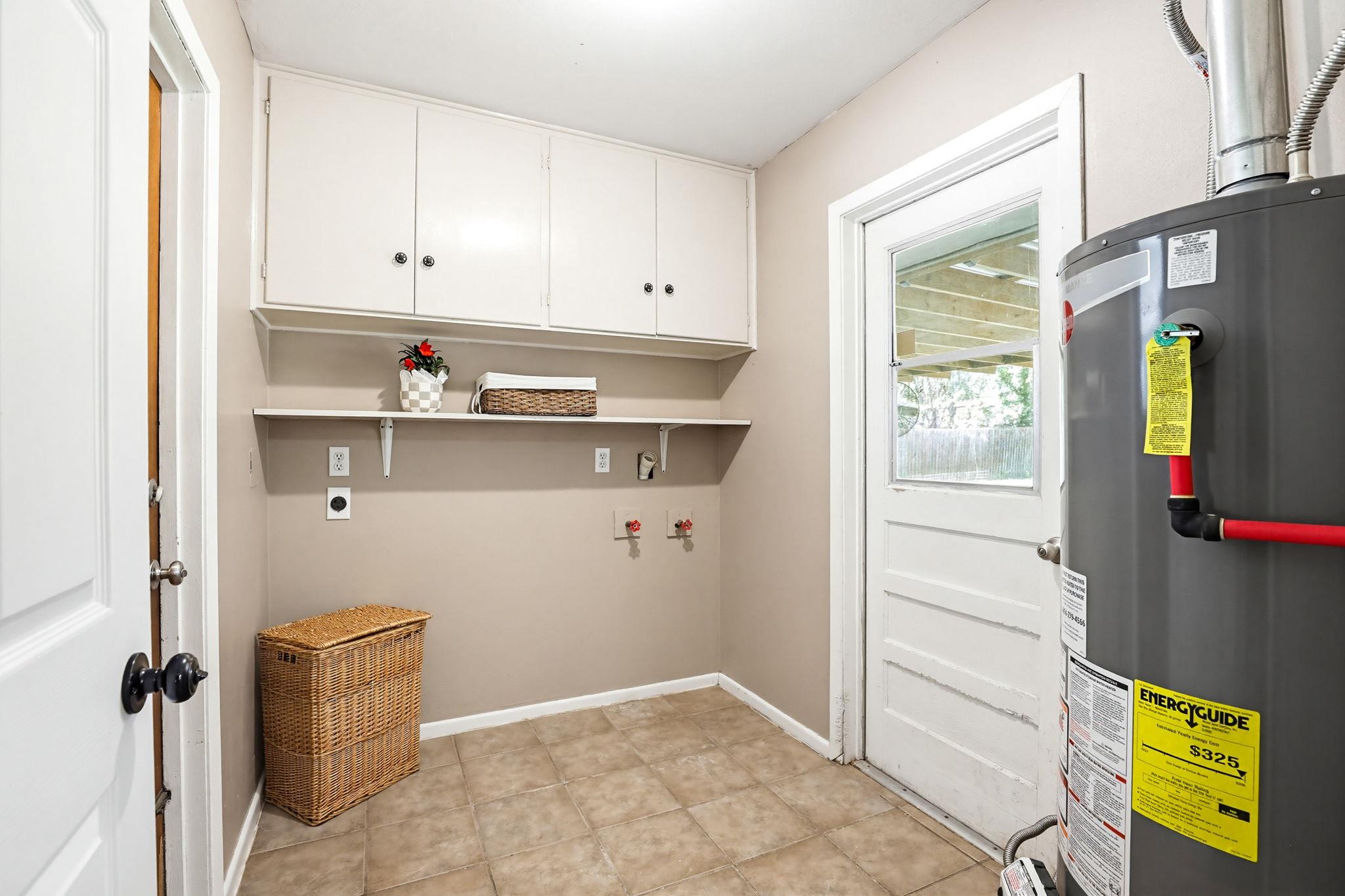 125 Glendale Street Luling TX 78648