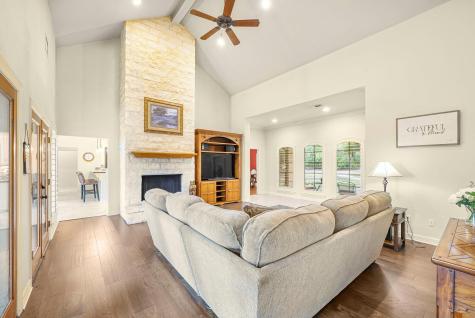 810 Bluff Ridge Court New Braunfels TX 78132