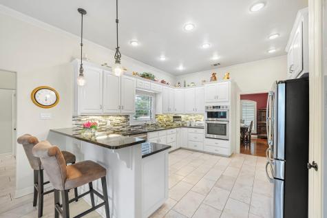 810 Bluff Ridge Court New Braunfels TX 78132