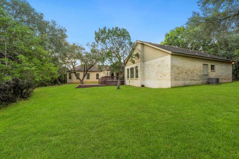 810 Bluff Ridge Court New Braunfels TX 78132