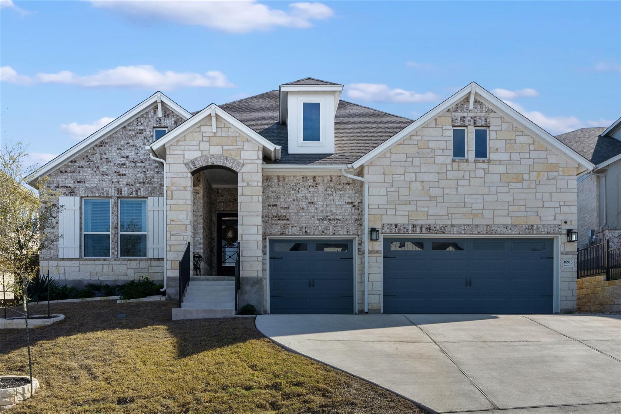 16913 Roselin Drive Austin TX 78738