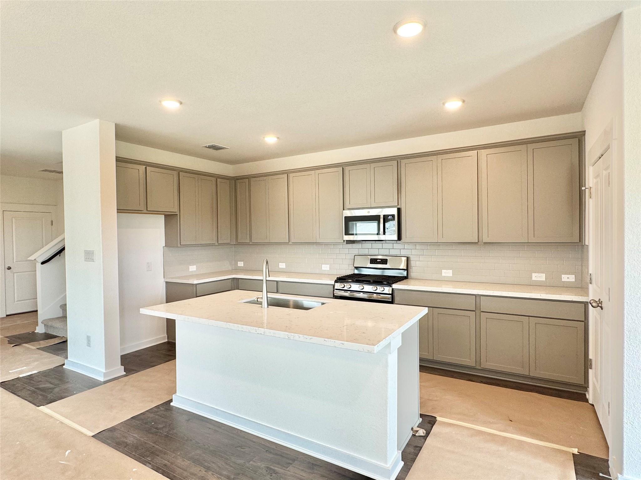 14208 Grassley Trail Manor TX 78653