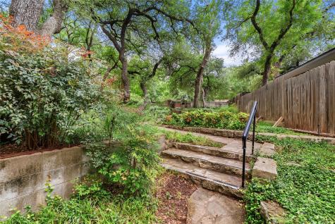 4927 Strass Drive Austin TX 78731