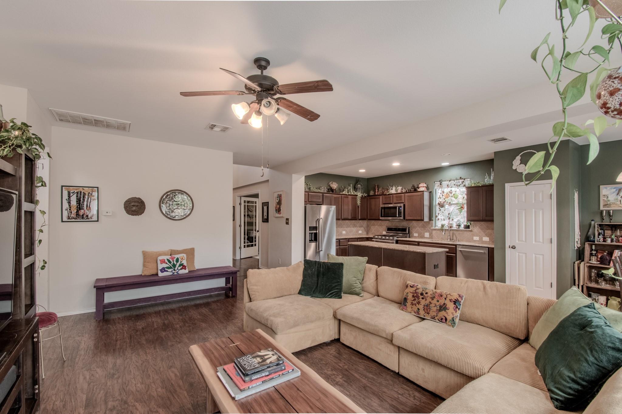 616 Bayou Bend Drive Buda TX 78610