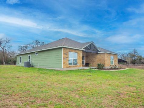 1597 County Road 314 Lexington TX 78947