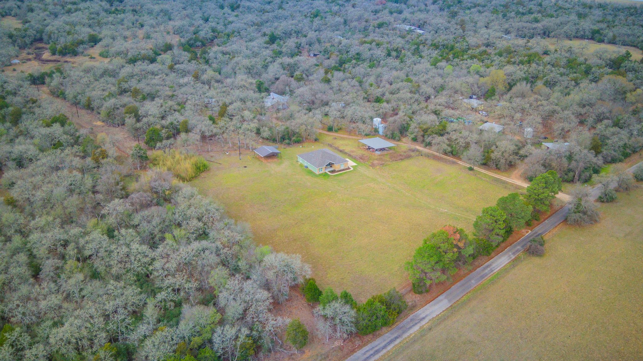 1597 County Road 314 Lexington TX 78947