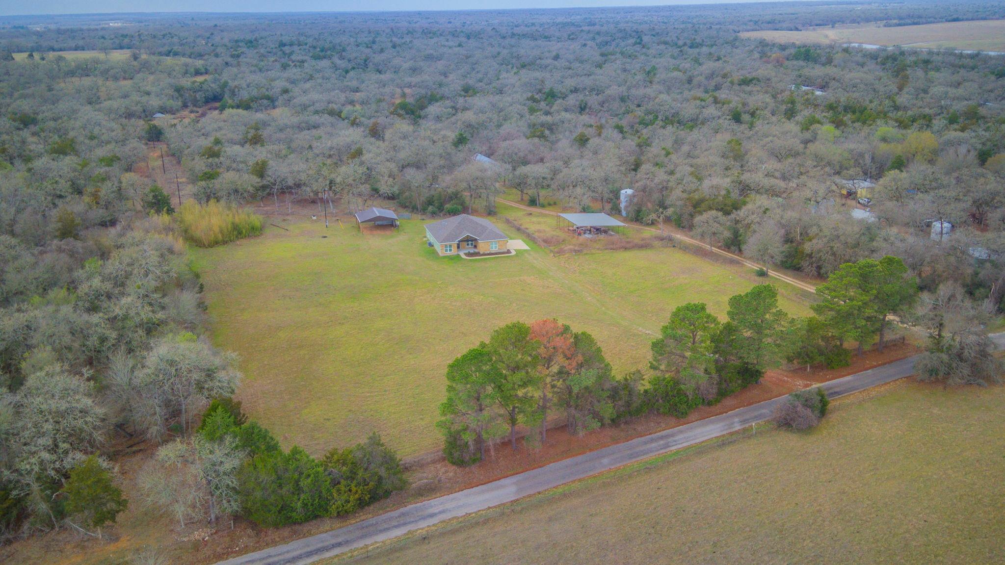 1597 County Road 314 Lexington TX 78947