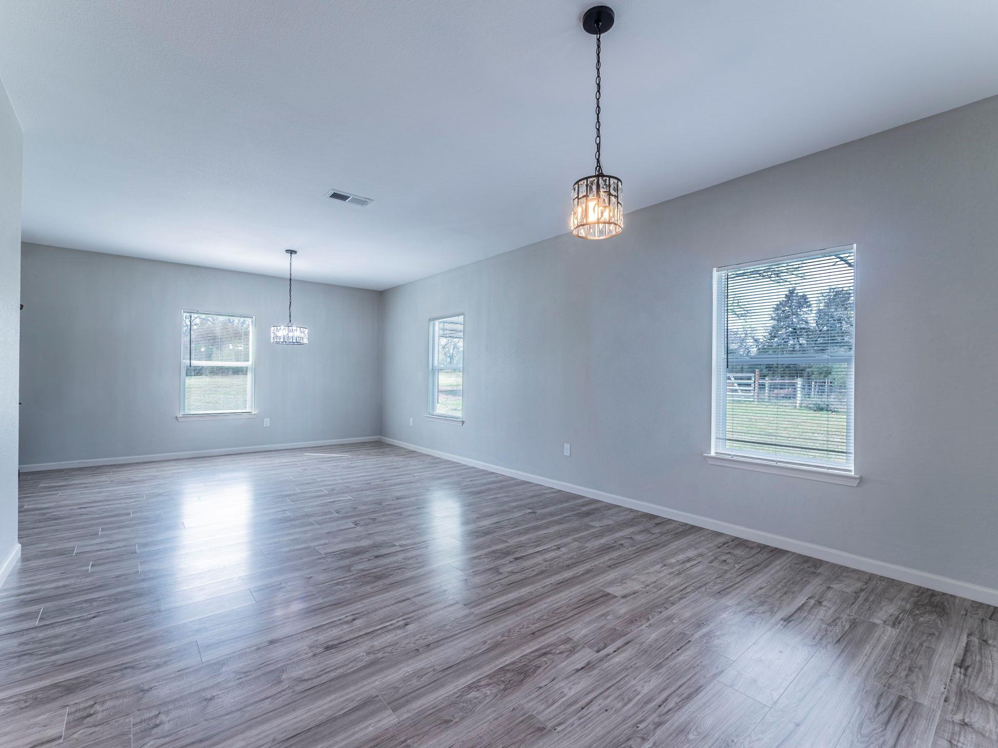 1597 County Road 314 Lexington TX 78947