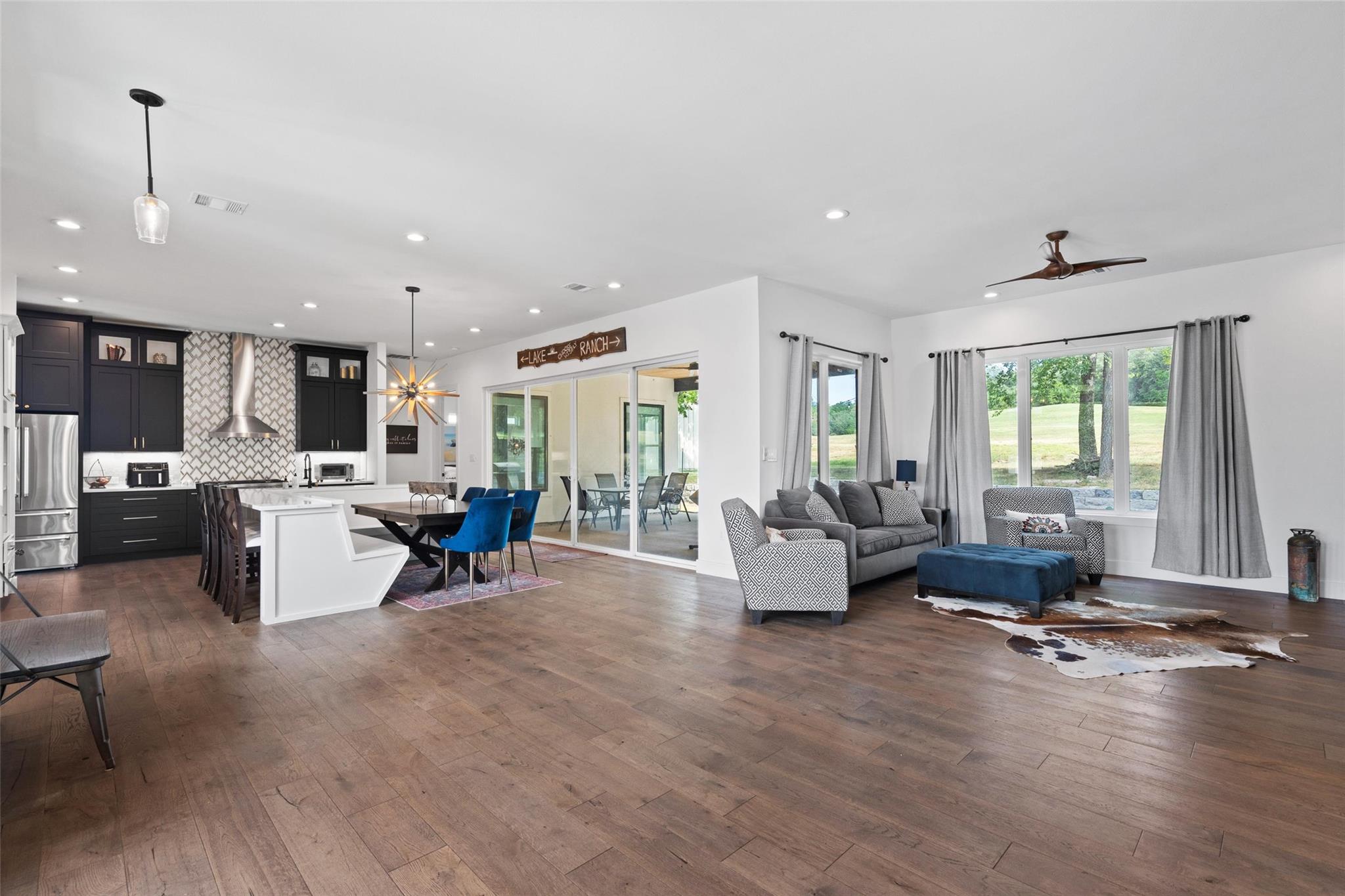418 Venture Boulevard S Point Venture TX 78645
