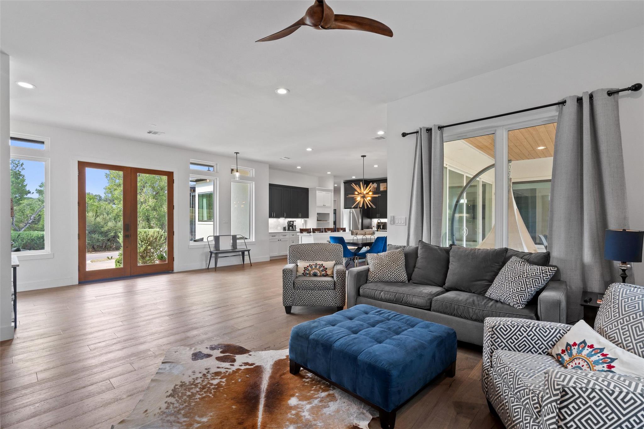 418 Venture Boulevard S Point Venture TX 78645