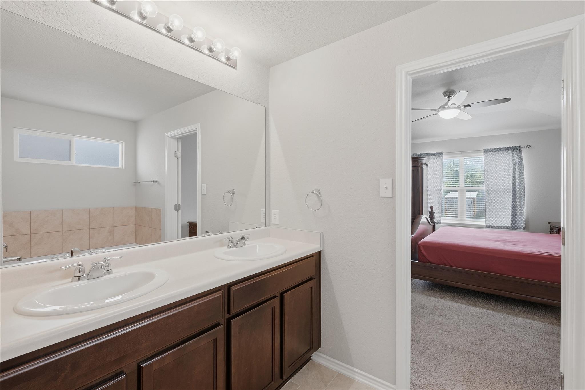 8867 Belgian Falls San Antonio TX 78254