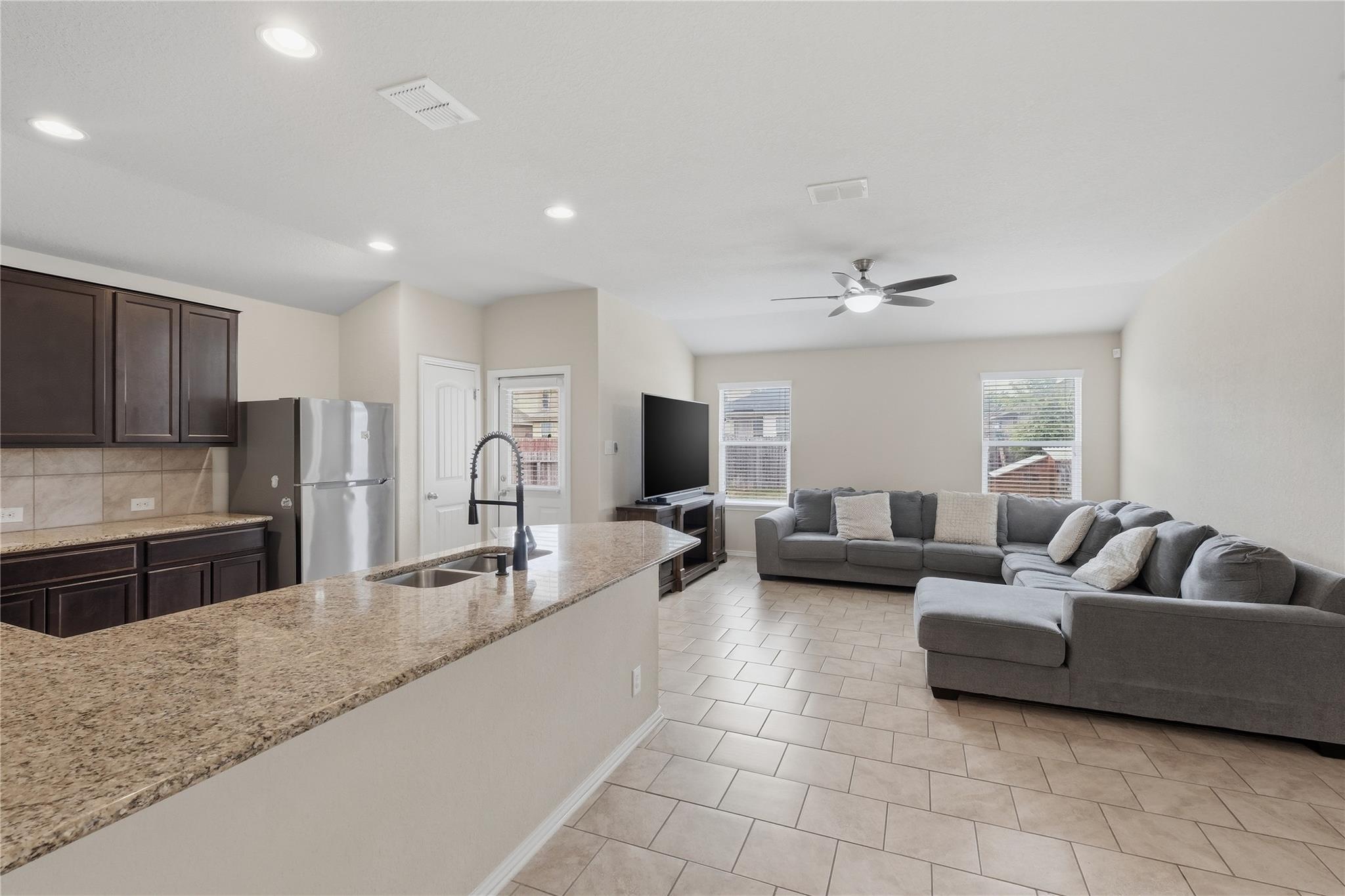 8867 Belgian Falls San Antonio TX 78254