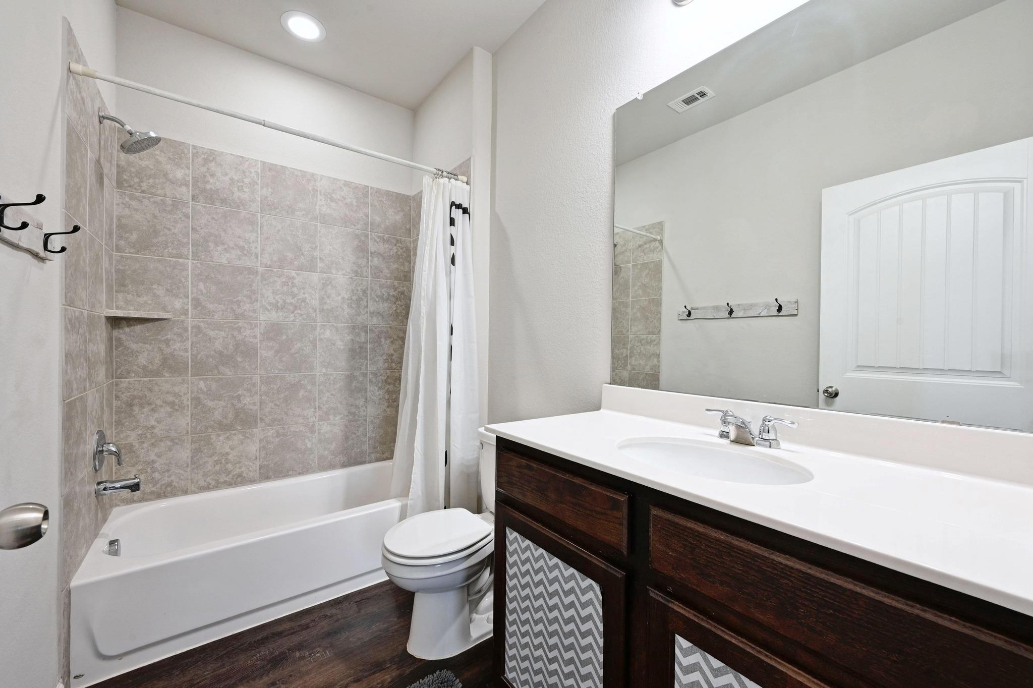 328 Triumph Road Buda TX 78610