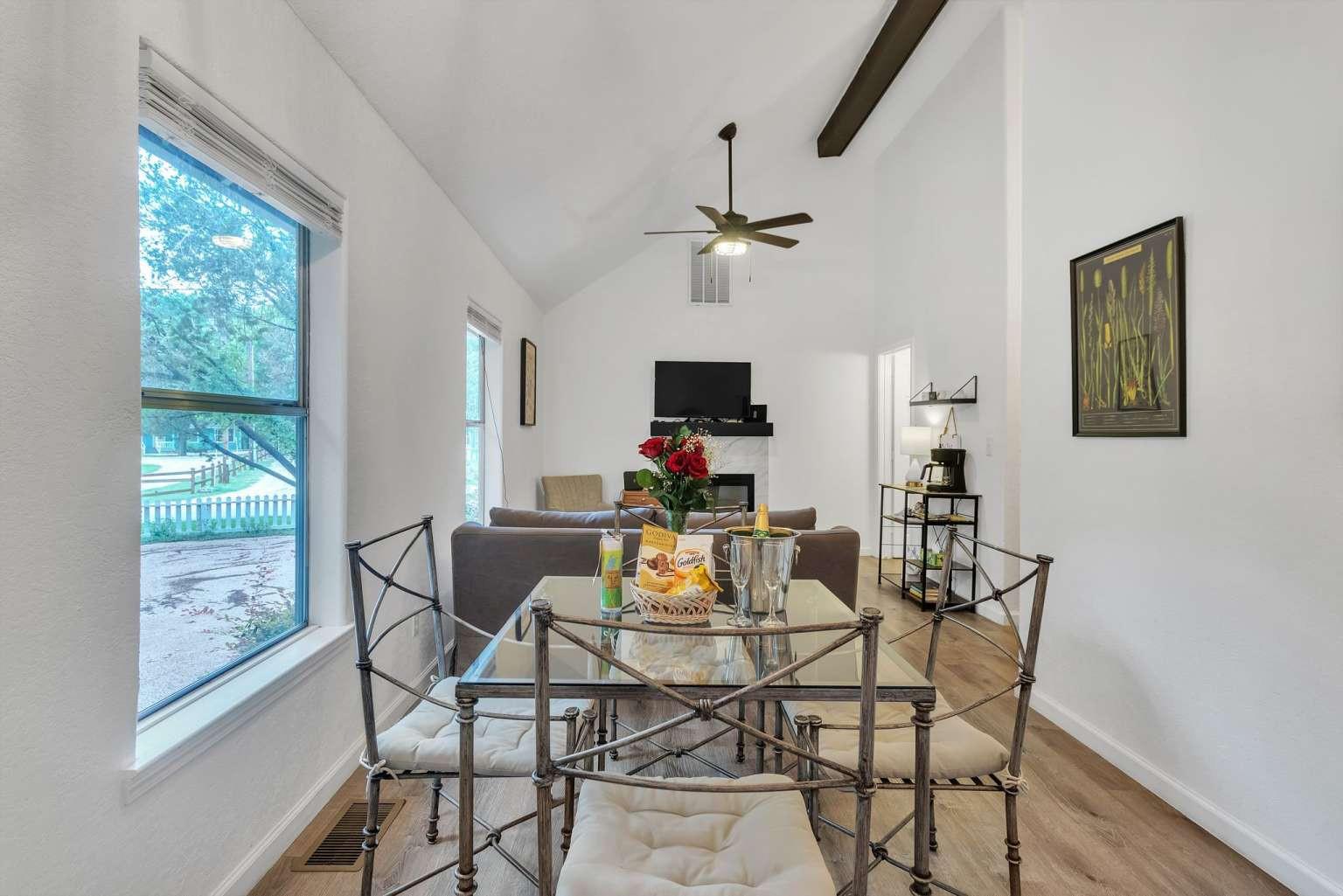104 Scudder Lane Wimberley TX 78676