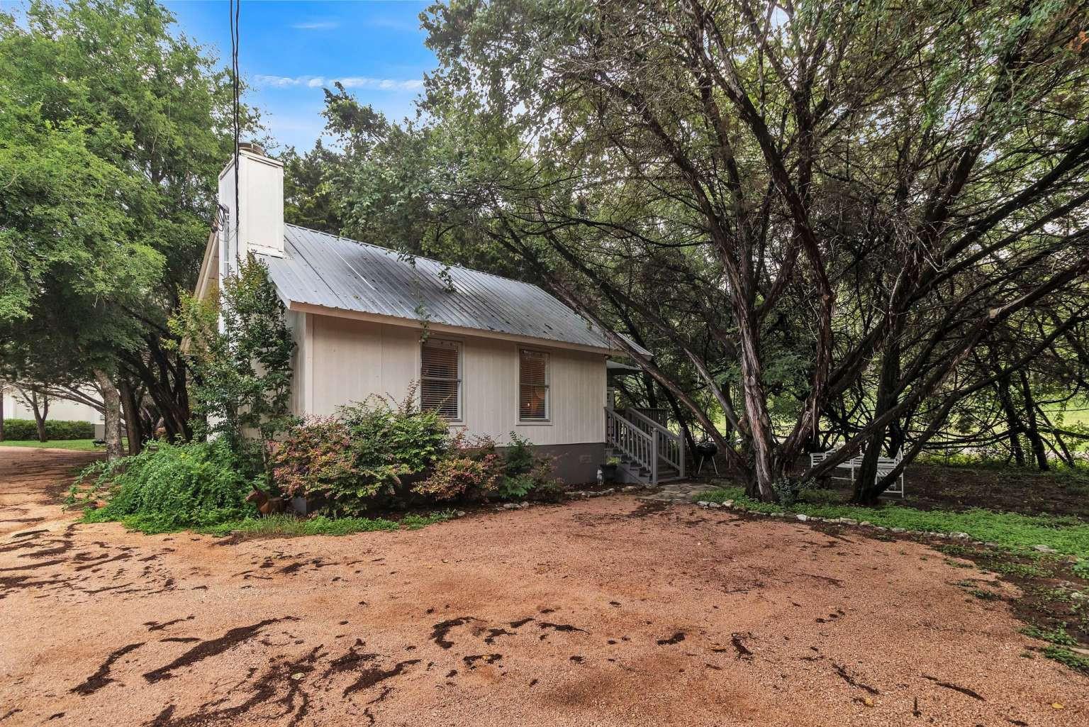 104 Scudder Lane Wimberley TX 78676