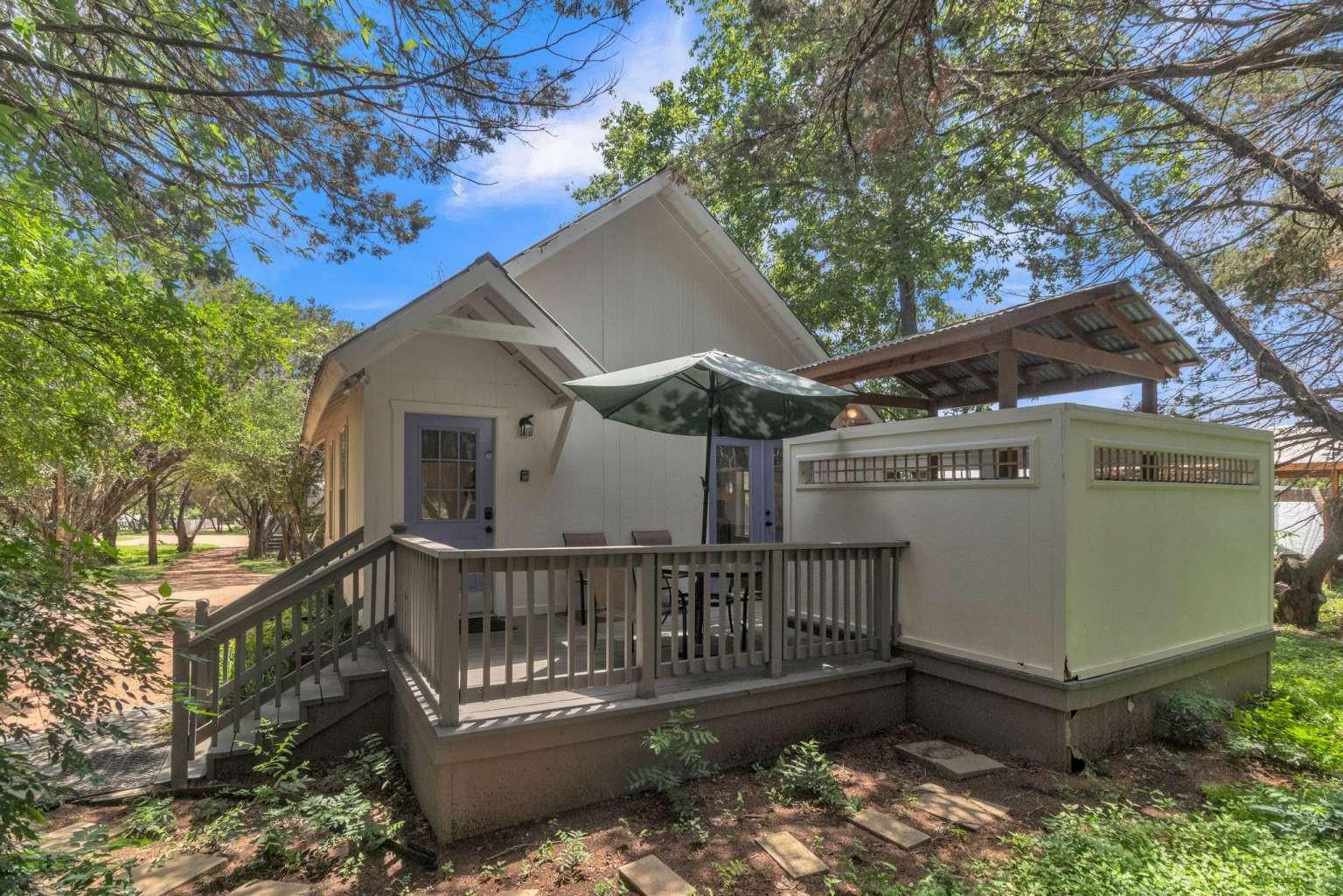 104 Scudder Lane Wimberley TX 78676