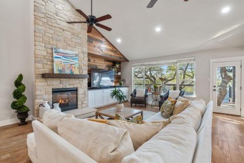 22008 Briarcliff Drive Spicewood TX 78669